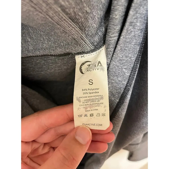 zyia active yoga gray cowl neck shall small - Picture 4 of 4